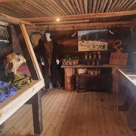 Vittfarnas Hird Vikingaby Bed & Breakfast Sosdala Ngoại thất bức ảnh