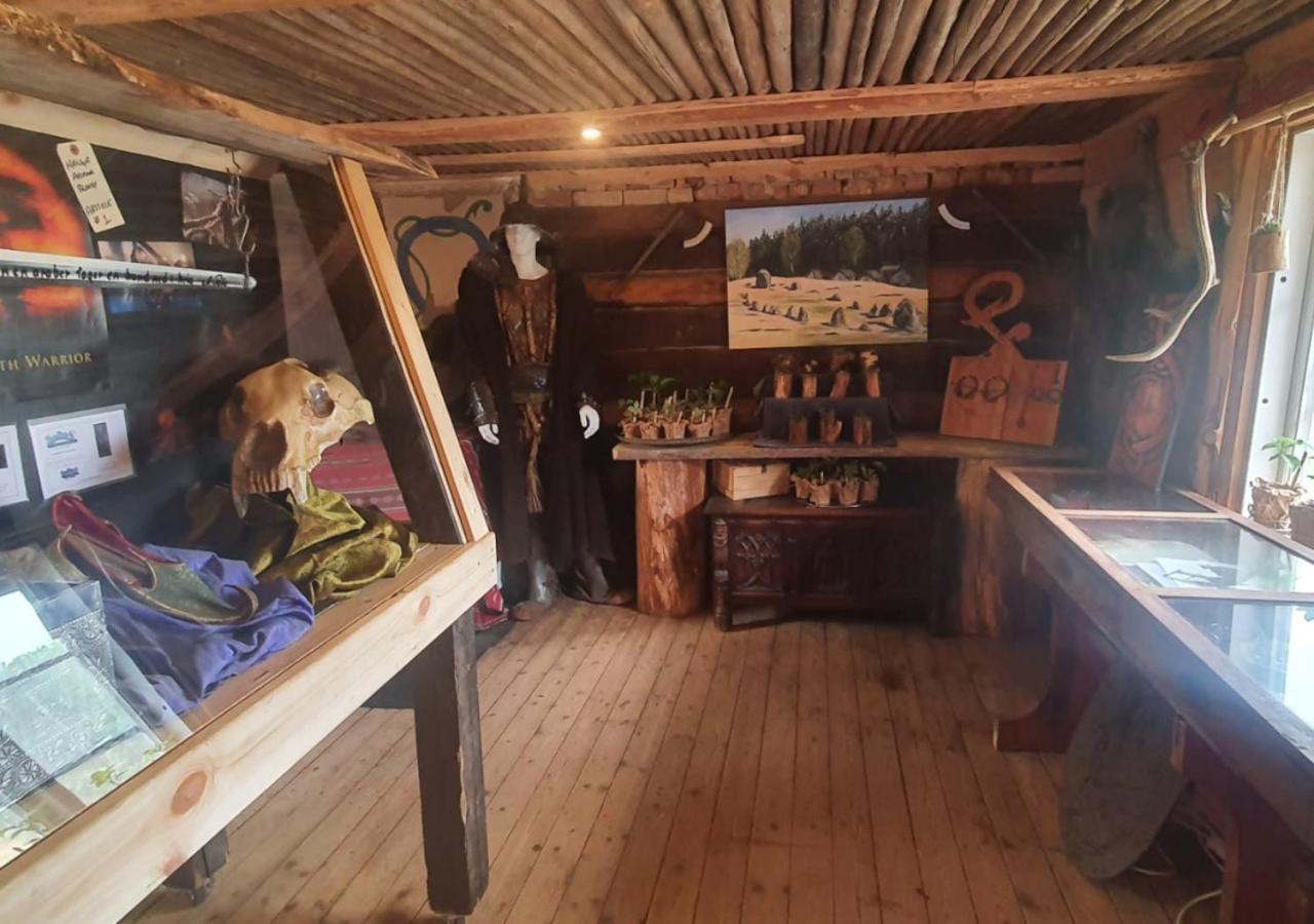 Vittfarnas Hird Vikingaby Bed & Breakfast Sosdala Ngoại thất bức ảnh
