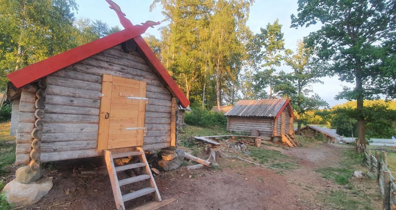 Vittfarnas Hird Vikingaby Bed & Breakfast Sosdala Ngoại thất bức ảnh